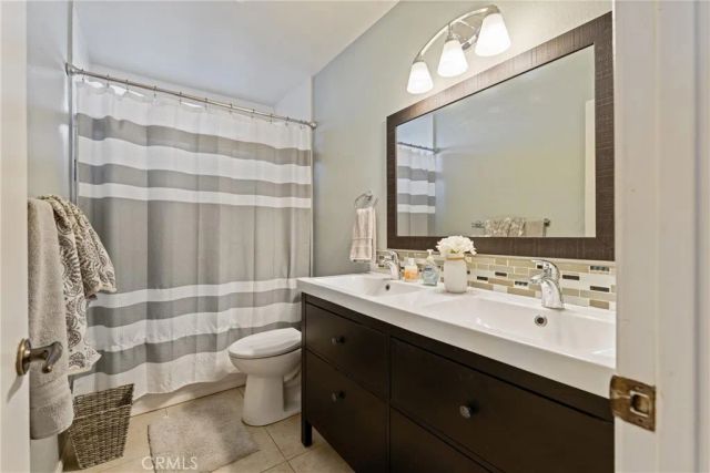 42901 Willow West Court, Lancaster, CA 93536