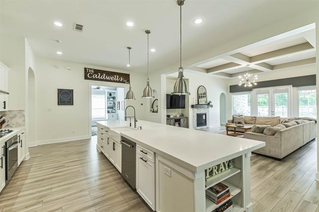 32015 Autumn Orchard Lane, Conroe, TX 77385