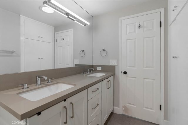 2237 Vista Huerta, Newport Beach, CA 92660