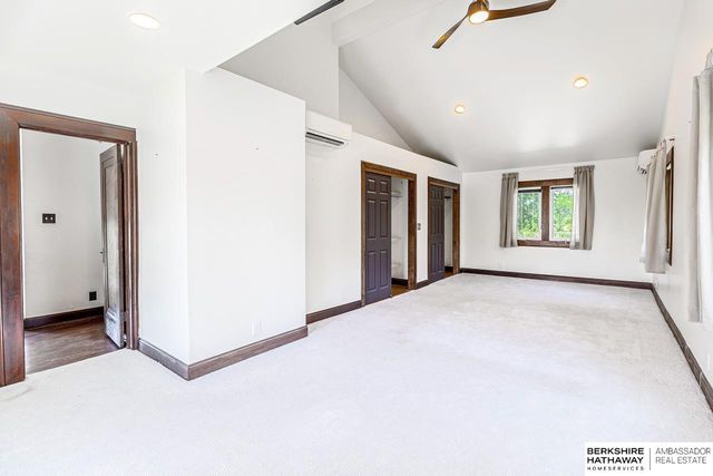 7826 Military Avenue, Omaha, NE 68134