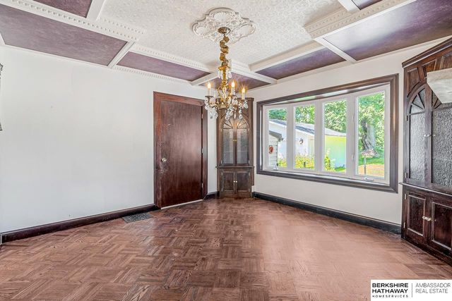 7826 Military Avenue, Omaha, NE 68134