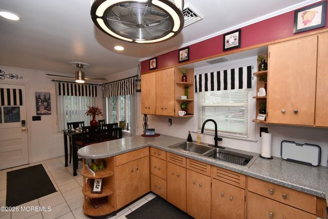 210 West Street, Union Beach, NJ 07735