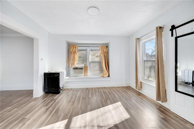 3241 E 28th Street, Kansas City, MO 64128