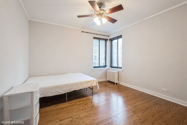 1224 W Chase Avenue 1F, Chicago, IL 60626