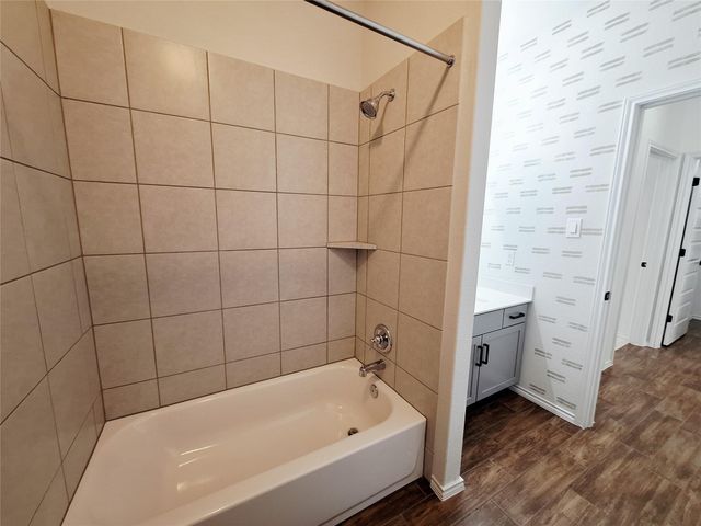 1104 River Vista RD, Georgetown, TX 78628