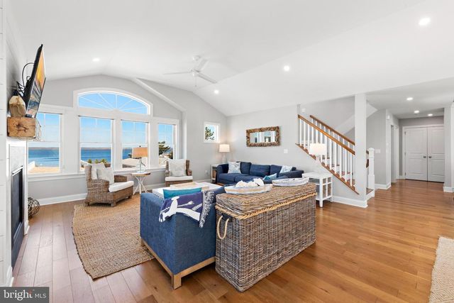 30 W HARDING AVE, Long Beach Township, NJ 08008