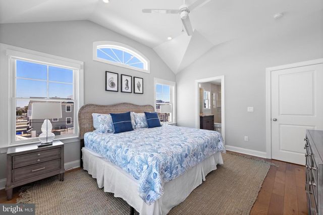 30 W HARDING AVE, Long Beach Township, NJ 08008