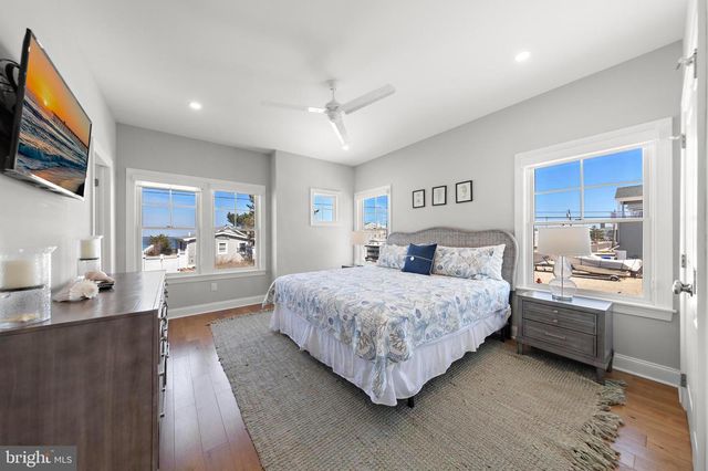 30 W HARDING AVE, Long Beach Township, NJ 08008