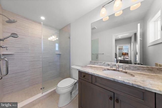30 W HARDING AVE, Long Beach Township, NJ 08008