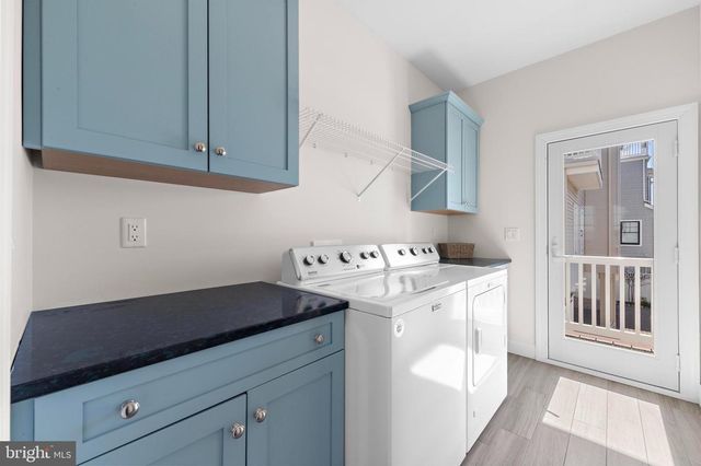 30 W HARDING AVE, Long Beach Township, NJ 08008