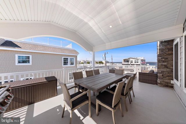 30 W HARDING AVE, Long Beach Township, NJ 08008