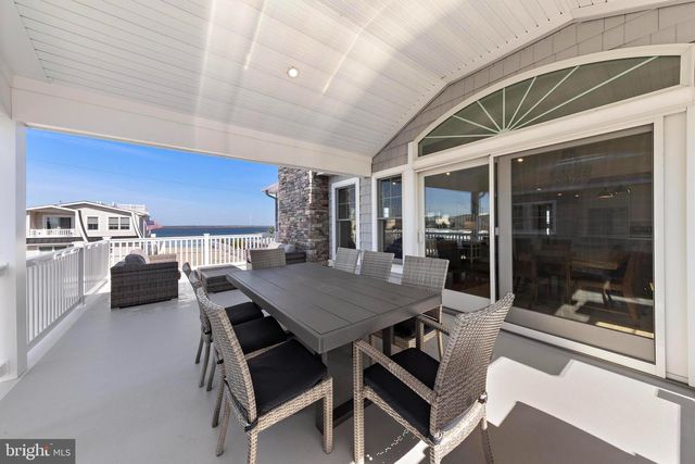 30 W HARDING AVE, Long Beach Township, NJ 08008