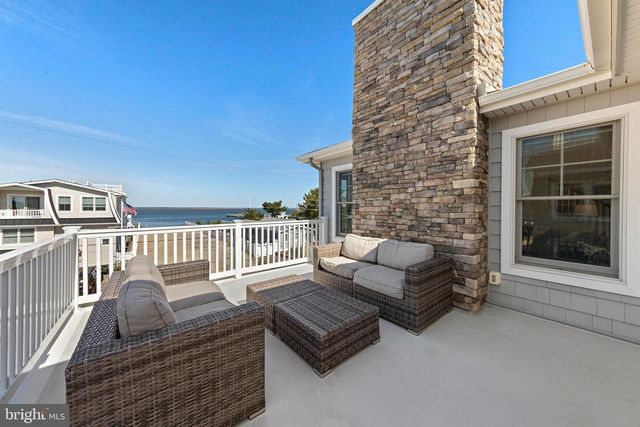30 W HARDING AVE, Long Beach Township, NJ 08008