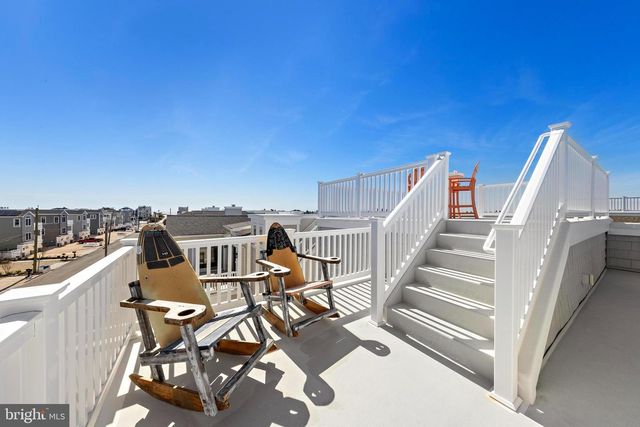 30 W HARDING AVE, Long Beach Township, NJ 08008