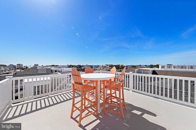 30 W HARDING AVE, Long Beach Township, NJ 08008