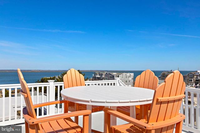 30 W HARDING AVE, Long Beach Township, NJ 08008