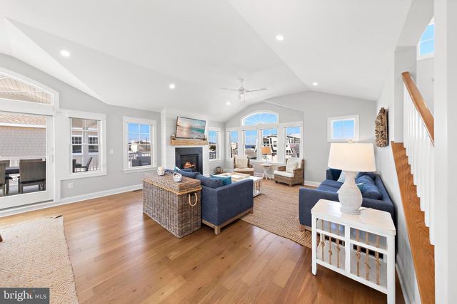 30 W HARDING AVE, Long Beach Township, NJ 08008