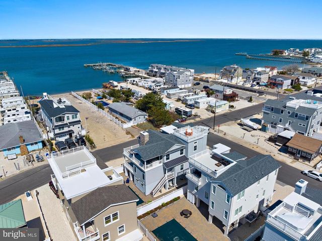 30 W HARDING AVE, Long Beach Township, NJ 08008