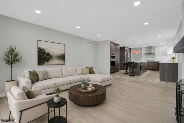 14 LAKEVIEW AVENUE, Watchung Boro, NJ 07069
