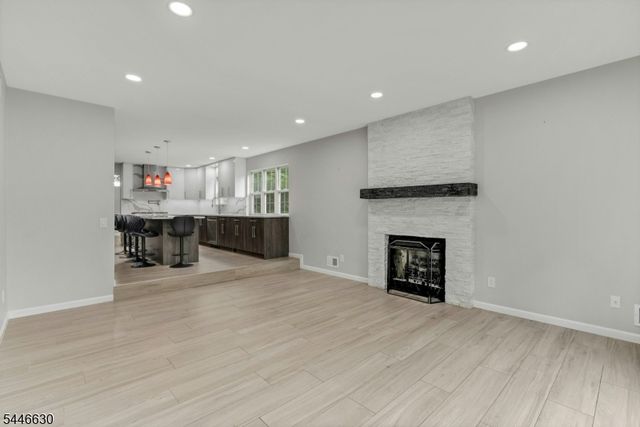 14 LAKEVIEW AVENUE, Watchung Boro, NJ 07069