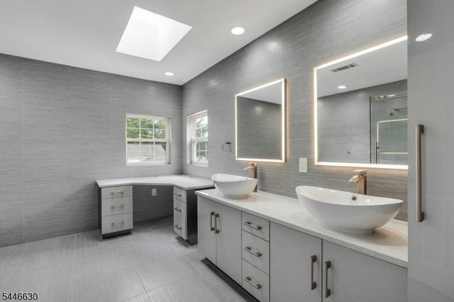 14 LAKEVIEW AVENUE, Watchung Boro, NJ 07069