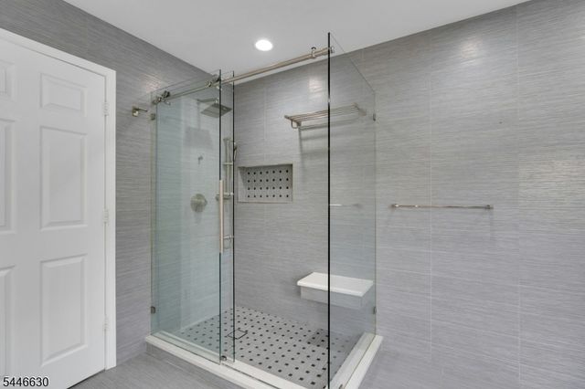 14 LAKEVIEW AVENUE, Watchung Boro, NJ 07069