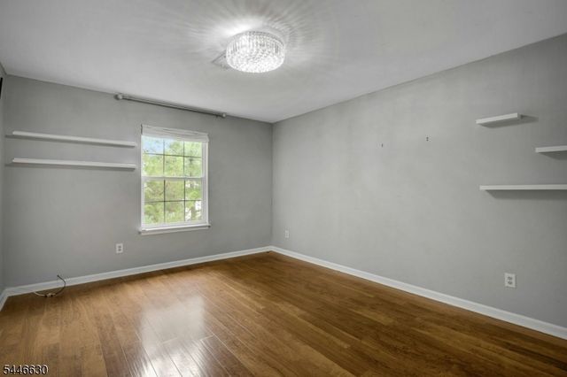 14 LAKEVIEW AVENUE, Watchung Boro, NJ 07069