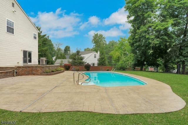 14 LAKEVIEW AVENUE, Watchung Boro, NJ 07069
