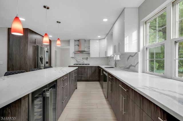 14 LAKEVIEW AVENUE, Watchung Boro, NJ 07069