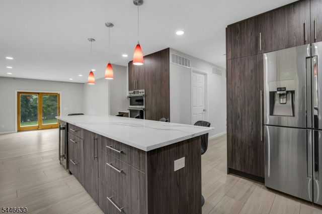 14 LAKEVIEW AVENUE, Watchung Boro, NJ 07069