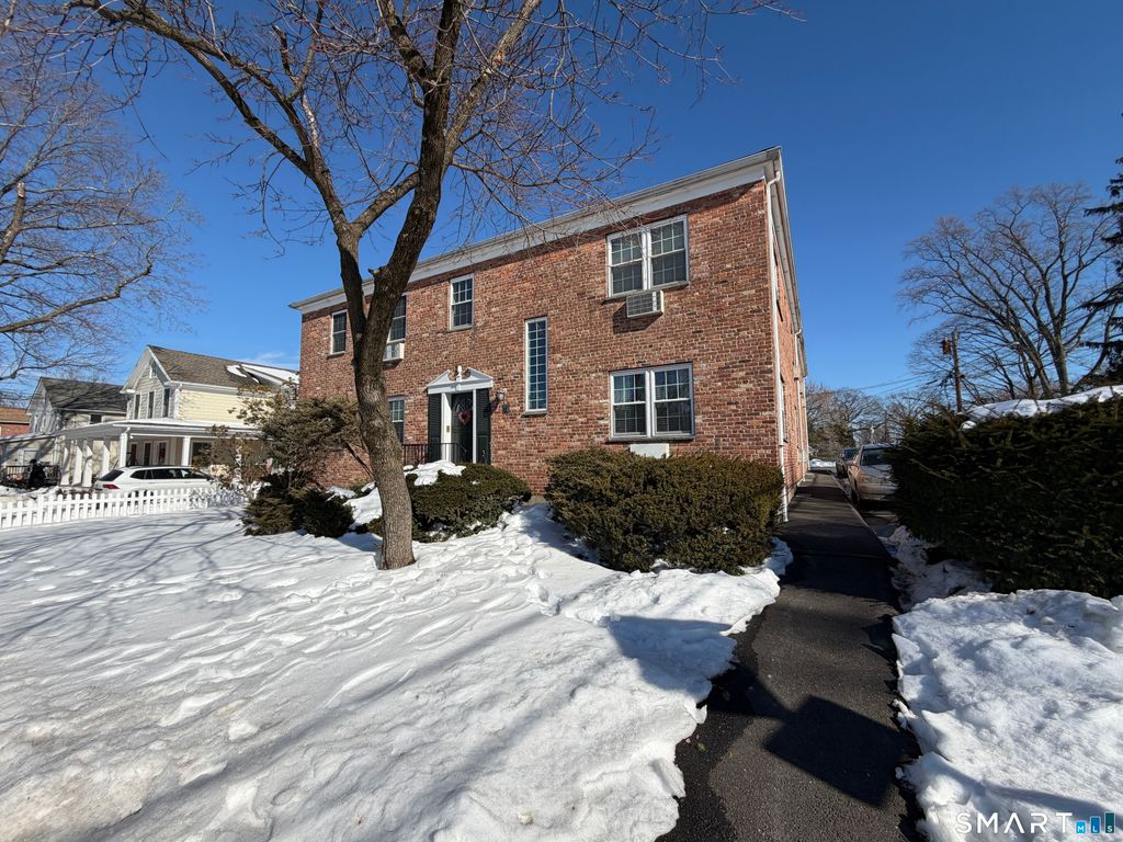 11 Belltown Road APT 1, Stamford, CT 06905