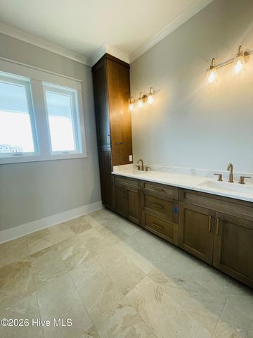 342 Ocean Boulevard W, Supply, NC 28462