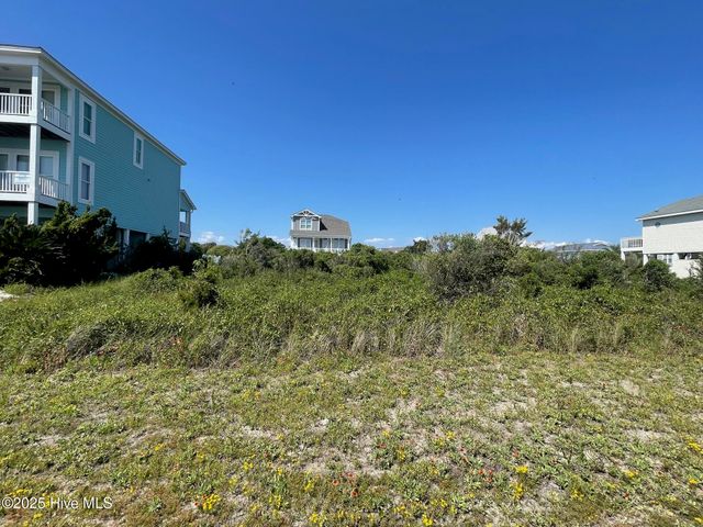 342 Ocean Boulevard W, Supply, NC 28462