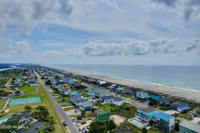 342 Ocean Boulevard W, Supply, NC 28462