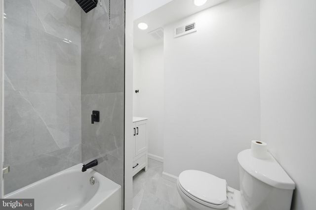 1625 S MARSTON ST, Philadelphia, PA 19145