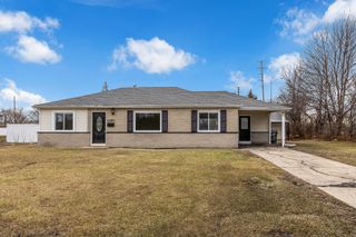 1190 Ash Road, Hoffman Estates, IL 60169