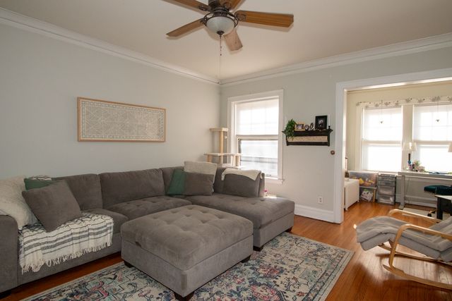 1146 Ontario Street 1E, Oak Park, IL 60302