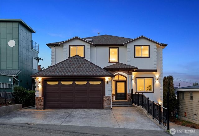 7908 S Lakeridge Drive, Seattle, WA 98178