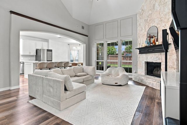 1421 Soaptree Lane, Fort Worth, TX 76177