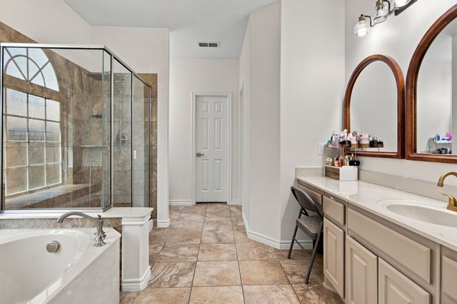 1421 Soaptree Lane, Fort Worth, TX 76177