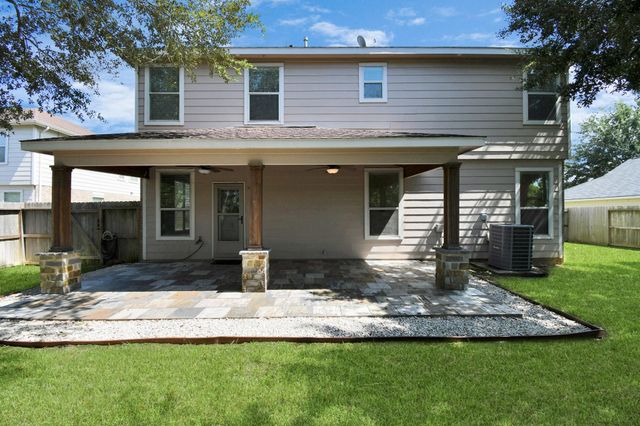 2808 Tranquility Trail, Pearland, TX 77584