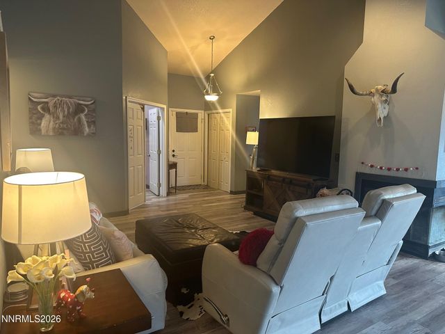 500 Cambridge Court, Carson City, NV 89701