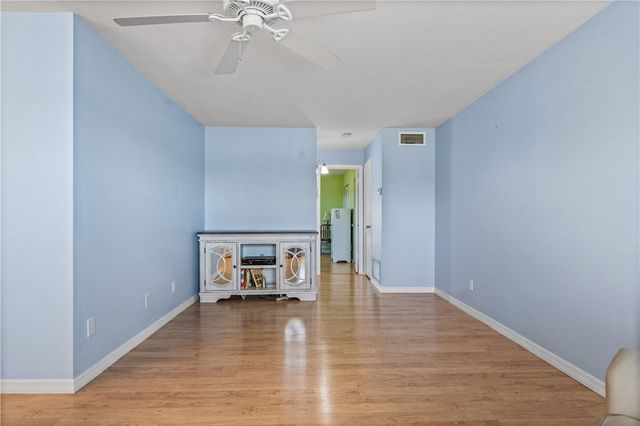 55 Woodland Drive 203, Vero Beach, FL 32962