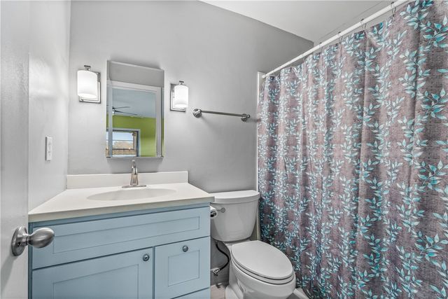 55 Woodland Drive 203, Vero Beach, FL 32962