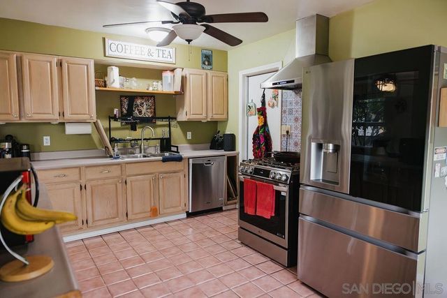 5634 Michael St, San Diego, CA 92105