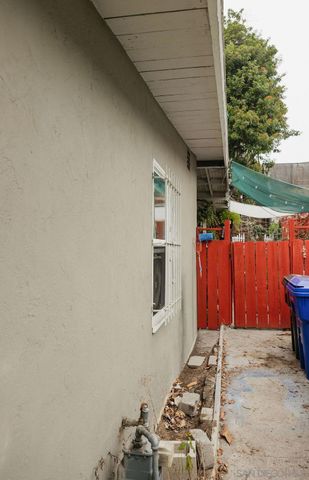 5634 Michael St, San Diego, CA 92105