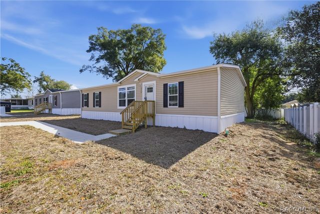 1550 NE 162nd Street, Citra, FL 32113