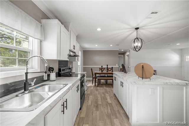 1550 NE 162nd Street, Citra, FL 32113