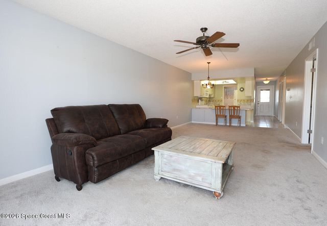 2135 N Courtenay Parkway 211, Merritt Island, FL 32953