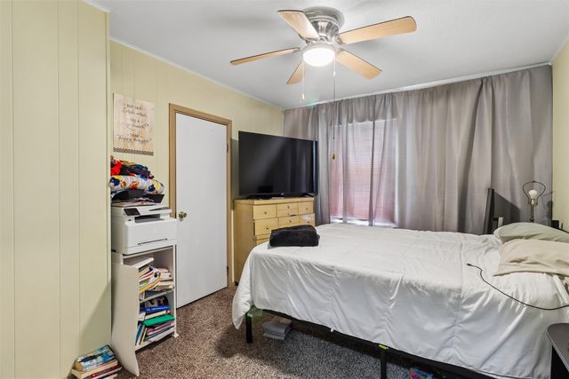 1824 Maple Street, Des Moines, IA 50316